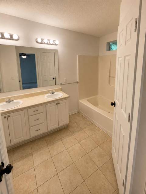 130 Sandstone Trail, Crestview FL - photo 6 of 11