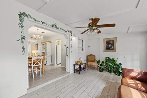 430 Shrewsbury Road, Mary Esther FL - photo 12 of 47