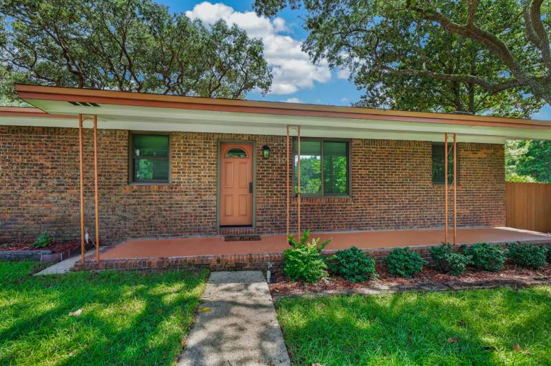 4 bedroom Detached Single Family at 1437 Cat Mar Road, Seminole 1st Addn, Niceville — photo 3