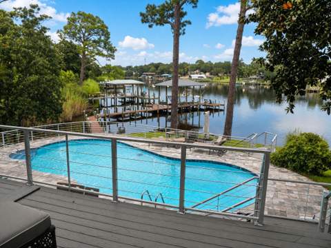 271 NW Ewing Court, Fort Walton Beach FL - photo 9 of 70