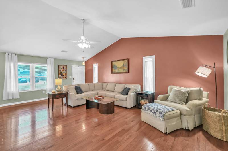3 bedroom Townhouse at 103 Post Oak Place, Ocean City 2nd Addn, Shalimar — photo 5