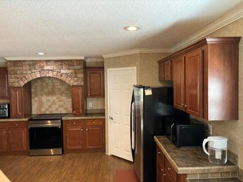24 Palmetto Avenue, Freeport FL - photo 8 of 36