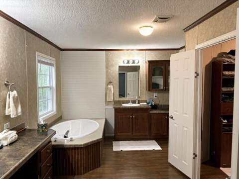 24 Palmetto Avenue, Freeport FL - photo 18 of 36
