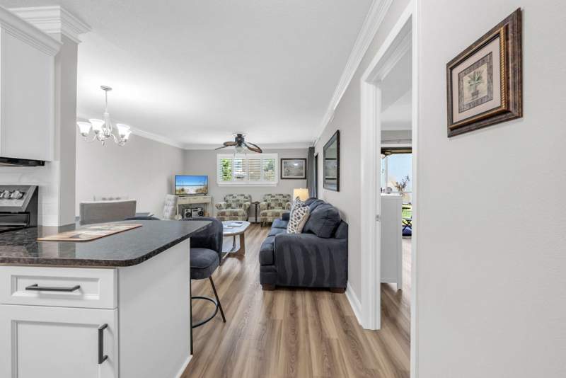1 bedroom Condominium at 3755 Scenic Hwy 98 #402, Chateau La Mer II Phase II, Destin — photo 2