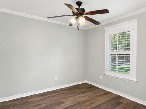 635 Magnolia Lake Drive, DeFuniak Springs FL - photo 15 of 36
