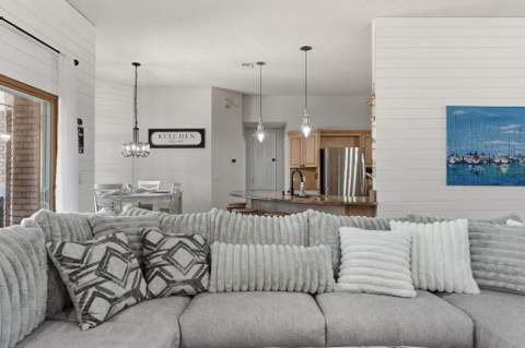 329 Sailfish Circle, Destin FL - photo 10 of 38