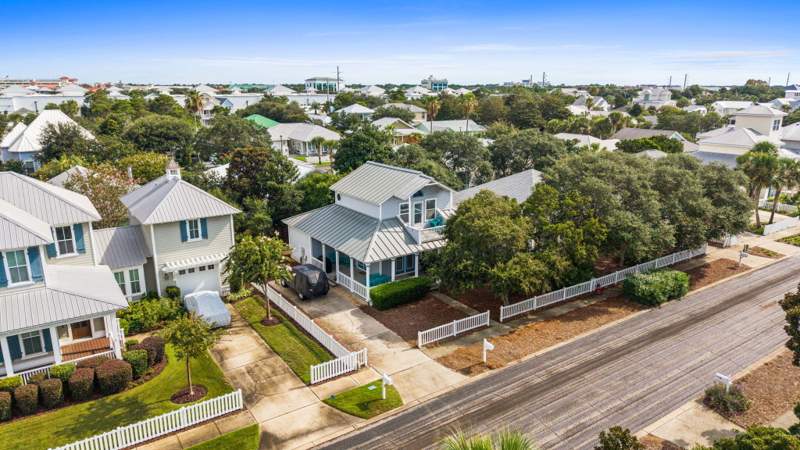3 bedroom Detached Single Family at 4454 Clipper Cove, Crystal Beach, Destin — photo 4