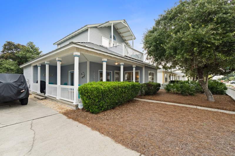 3 bedroom Detached Single Family at 4454 Clipper Cove, Crystal Beach, Destin — photo 2
