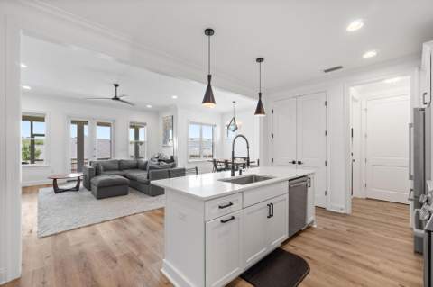 109 Raiders Trail, Valparaiso FL - photo 10 of 38