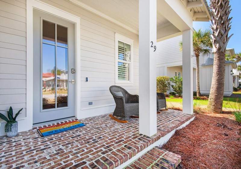 5 bedroom Detached Single Family at 29 Ruth Street, Frangista Beach 2nd Addn, Miramar Beach — photo 2