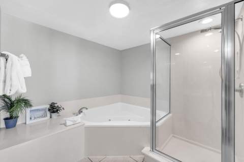 663 Nautilus Court #304, Fort Walton Beach FL - photo 18 of 44