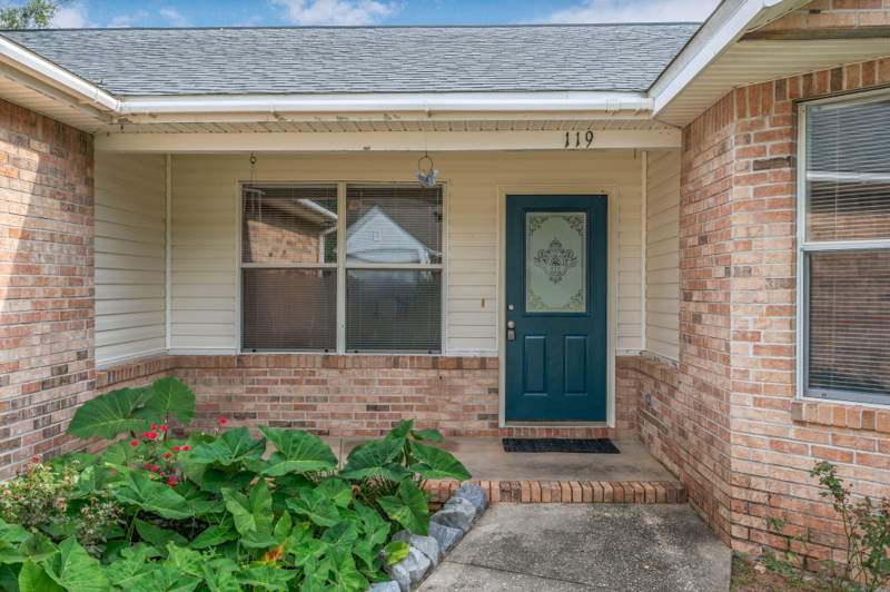 3 bedroom Detached Single Family at 119 Palmetto Drive, Lantern Ridge S/D Ph 2, Crestview — photo 4