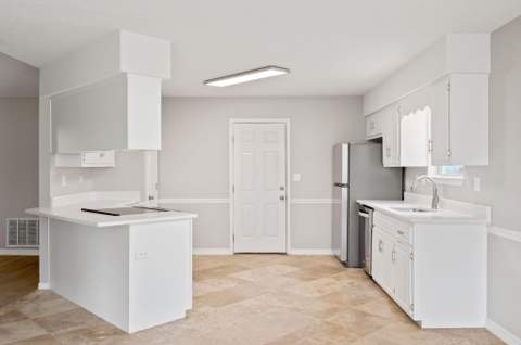 119 Palmetto Drive, Crestview FL - photo 10 of 40