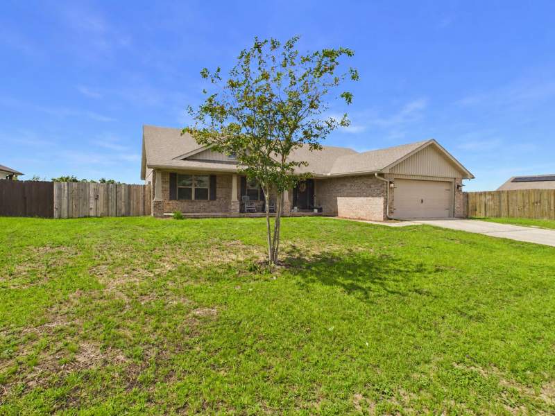 4 bedroom Detached Single Family at 5768 Marigold Loop, Willow Creek Plantation, Crestview — photo 5
