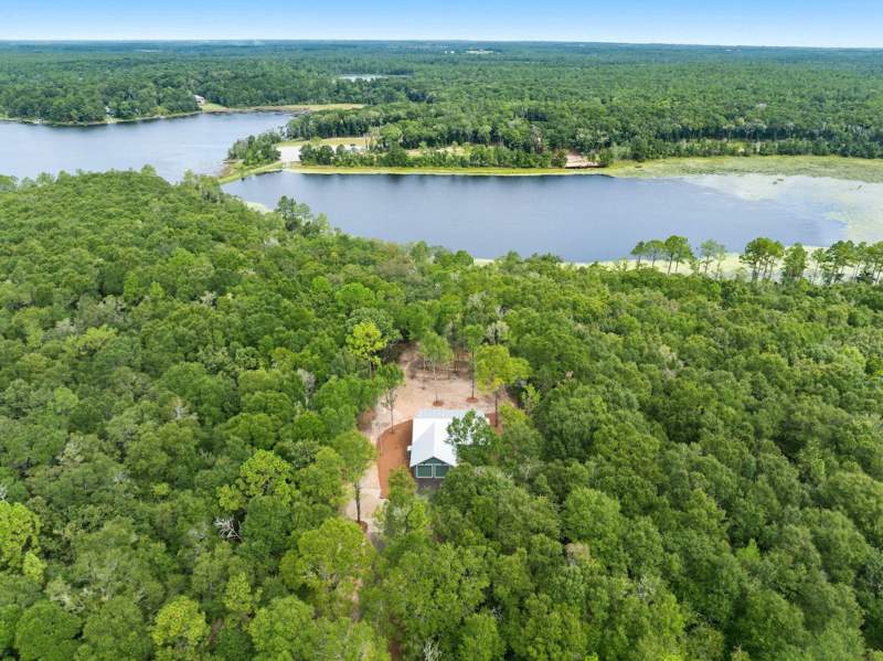 2 bedroom Detached Single Family at 622 Martin Road, Seacoast Estates, DeFuniak Springs — photo 3