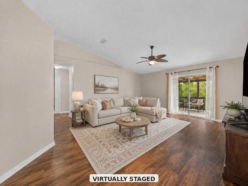 4 bedroom Detached Single Family at 490 Jillian Drive, Westview Estates Ph 3, Crestview — photo 5