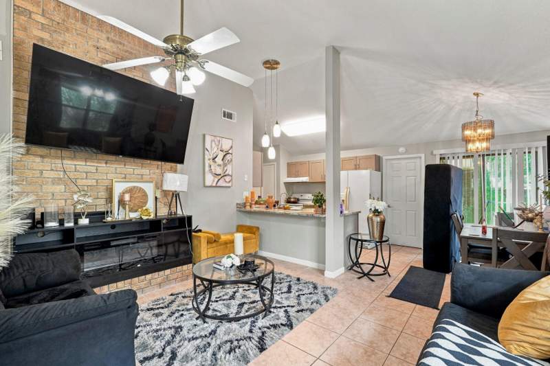 4 bedroom Duplex - All Units at 510 NW Parkview Road #A & B, Golf View On Parkview, Fort Walton Beach — photo 3
