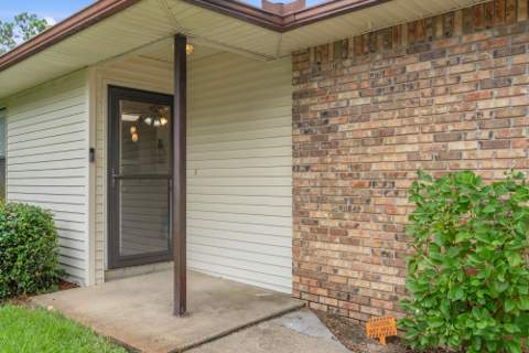 510 NW Parkview Road #A & B, Fort Walton Beach FL - photo 15 of 33