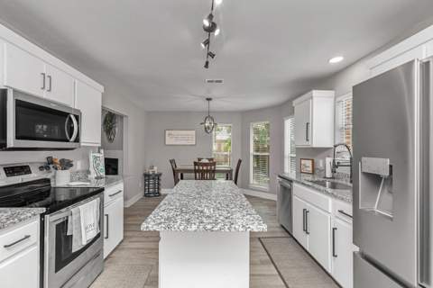 4562 Parkwood Court, Niceville FL - photo 16 of 38
