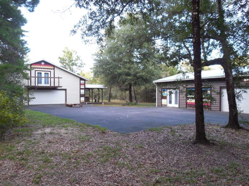 1 bedroom Detached Single Family at 137 Joe Anderson Road, No Recorded Subdivision, DeFuniak Springs — photo 2