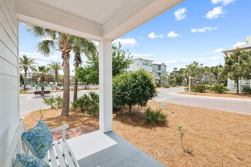 4 bedroom Detached Single Family at 11 E Crabbing Hole Lane, Prominence Phase III, Inlet Beach — photo 5
