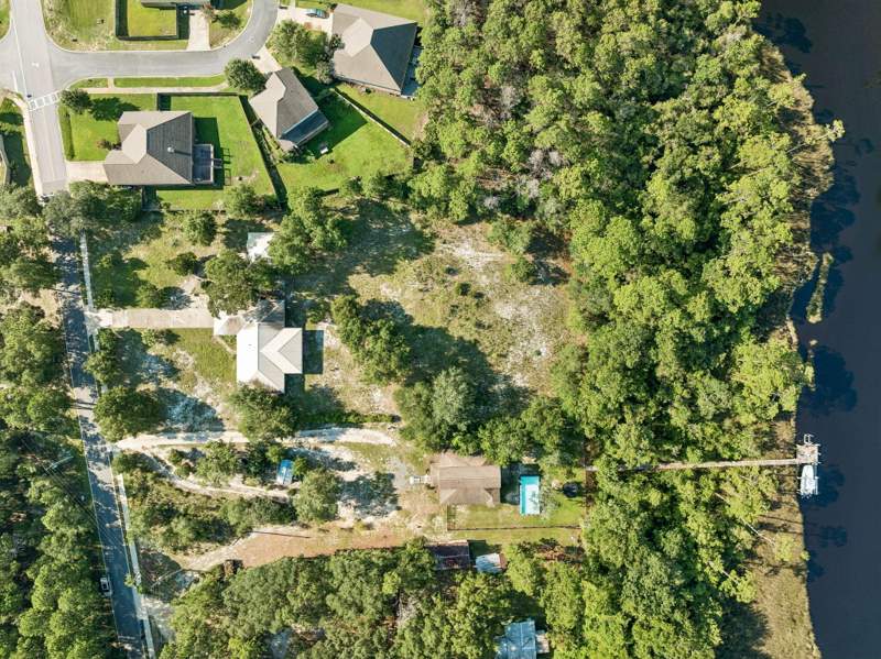 3 bedroom Detached Single Family at 651 Old Ferry Road, No Recorded Subdivision, Santa Rosa Beach — photo 3