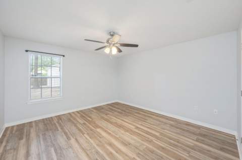 1093 Farmer Street, Crestview FL - photo 11 of 37