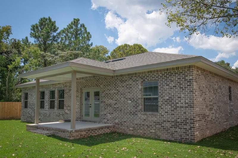 4 bedroom Detached Single Family at 204 Starfish Road, Mary Esther, Mary Esther — photo 4