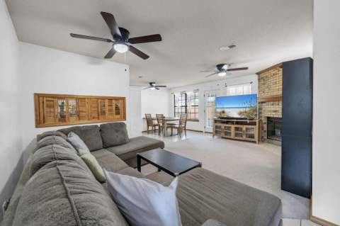 200 Woodland Park Circle, Mary Esther FL - photo 10 of 28