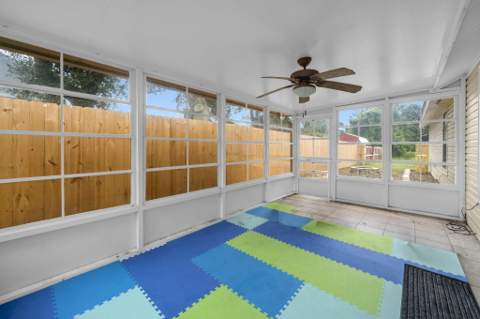200 Woodland Park Circle, Mary Esther FL - photo 17 of 28