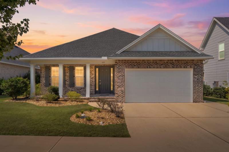 3 bedroom Detached Single Family at 109 Raiders Trail, Raiders Landing, Valparaiso — photo 2