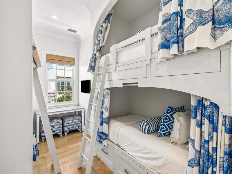 4 bedroom Detached Single Family at 74 Nonesuch Way, Alys Beach, Alys Beach — photo 5