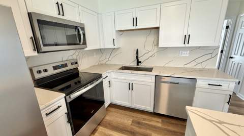215 Parkwood Circle, Niceville FL - photo 12 of 38