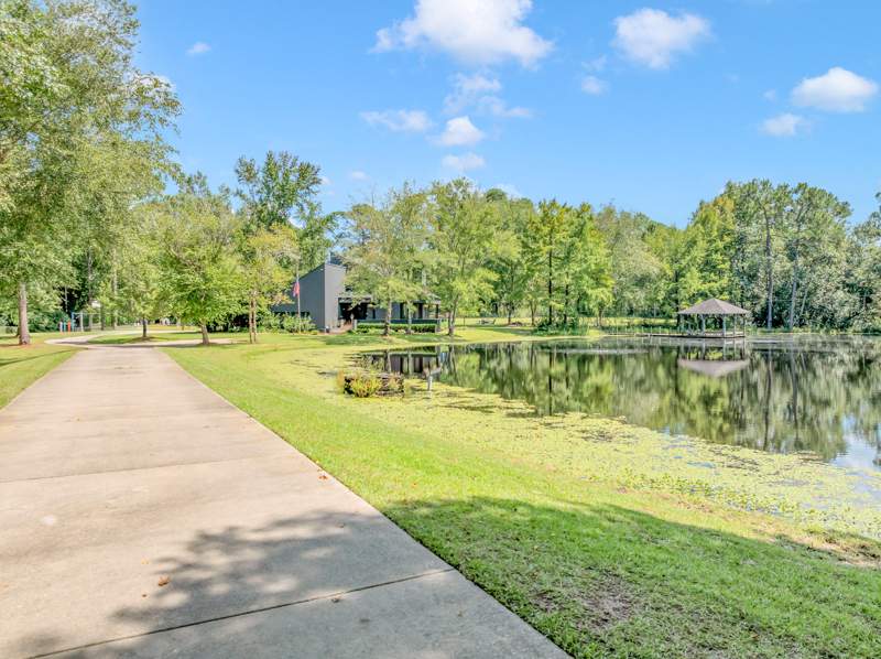 4 bedroom Detached Single Family at 1082 N Us Highway 331, DeFuniak Springs, DeFuniak Springs — photo 4