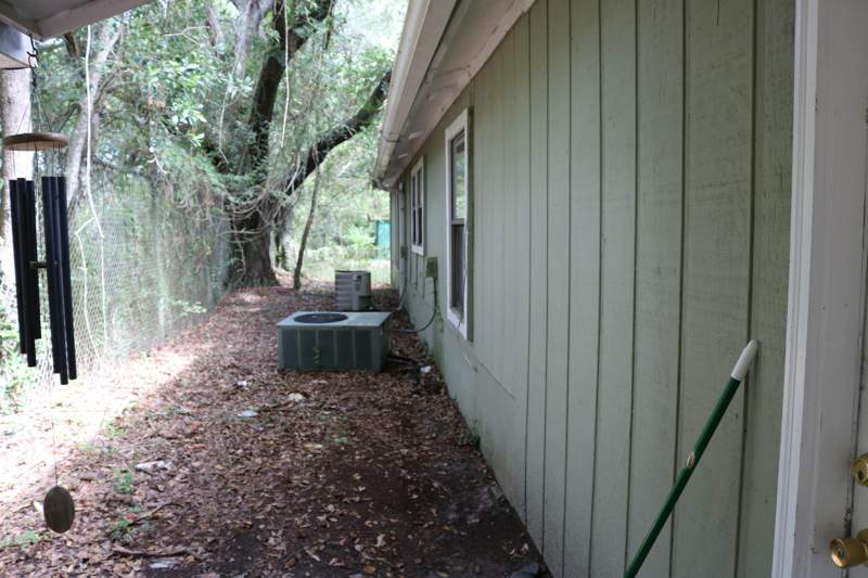 6 bedroom Detached Single Family at 858 Fairview Drive, Fairview Heights, Fort Walton Beach — photo 3