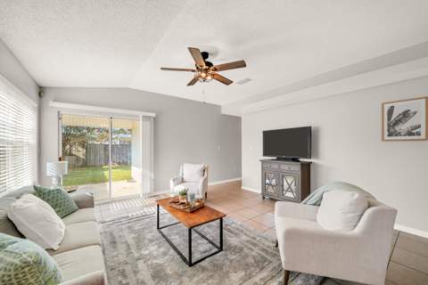 1617 Trent Street, Fort Walton Beach FL - photo 10 of 45