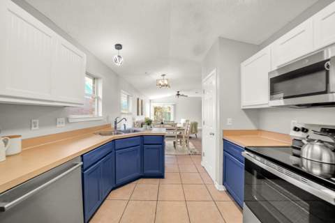 1617 Trent Street, Fort Walton Beach FL - photo 15 of 45