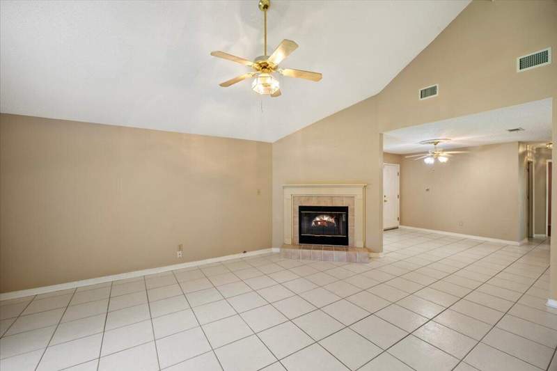 3 bedroom Detached Single Family at 388 Rosewood Street, Wynnehaven Beach Estates, Mary Esther — photo 5