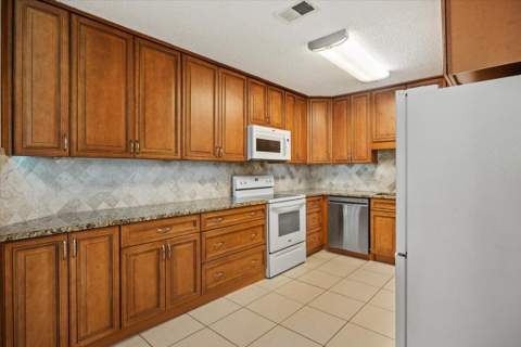388 Rosewood Street, Mary Esther FL - photo 14 of 38