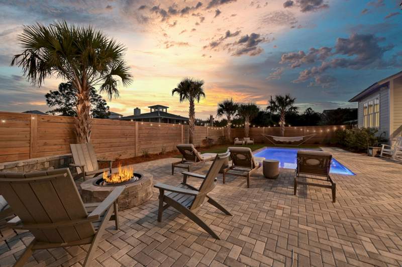 5 bedroom Detached Single Family at 30 N Seahorse Circle, Lot 6 Blk A Dune Allen 1st Addition Pb 2-78 Or 286-807 Or 3105-3105 Or 3243-242, Santa Rosa Beach — photo 4