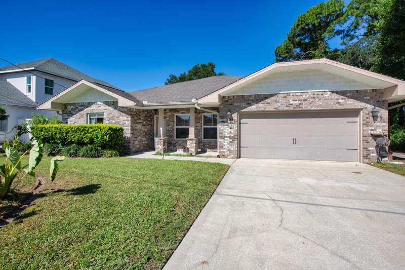 4 bedroom Detached Single Family at 116 Wellington Road, Colonial Estates, Fort Walton Beach — photo 2