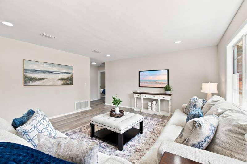 3 bedroom Detached Single Family at 225 NW Bayou Woods Drive, Bayou Woods Subdivision, Fort Walton Beach — photo 3
