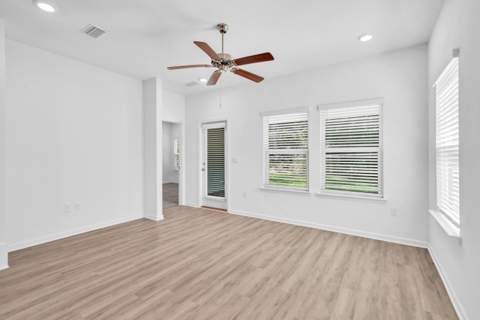 30 Sandywoods Court, Freeport FL - photo 8 of 38