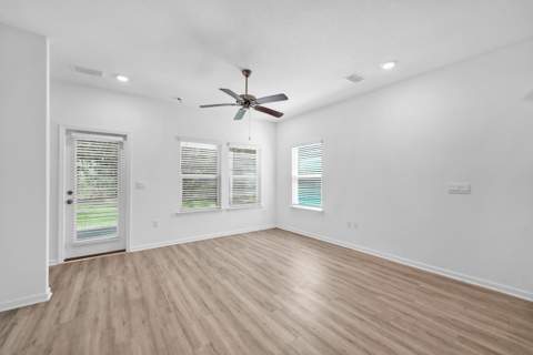 30 Sandywoods Court, Freeport FL - photo 9 of 38