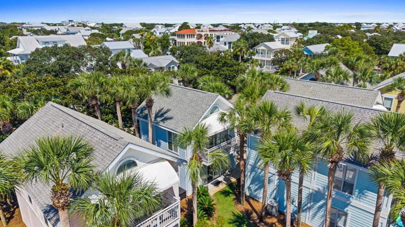 2 bedroom Detached Single Family at 69 Crystal Beach #14, Nantucket Cottages, Destin — photo 2