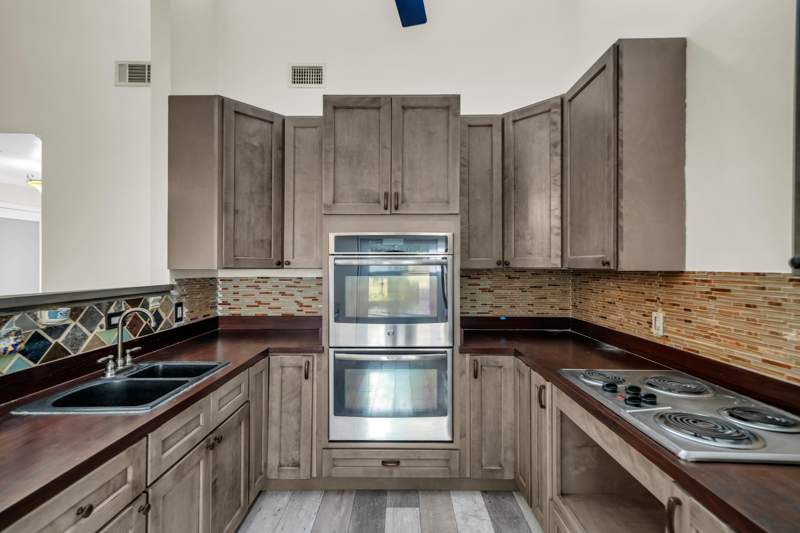 3 bedroom Detached Single Family at 1111 Quail Circle, Quiet Wood, Destin — photo 3