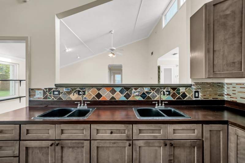 3 bedroom Detached Single Family at 1111 Quail Circle, Quiet Wood, Destin — photo 5