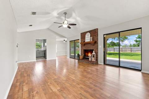 907 Pinellas Drive, Crestview FL - photo 9 of 50