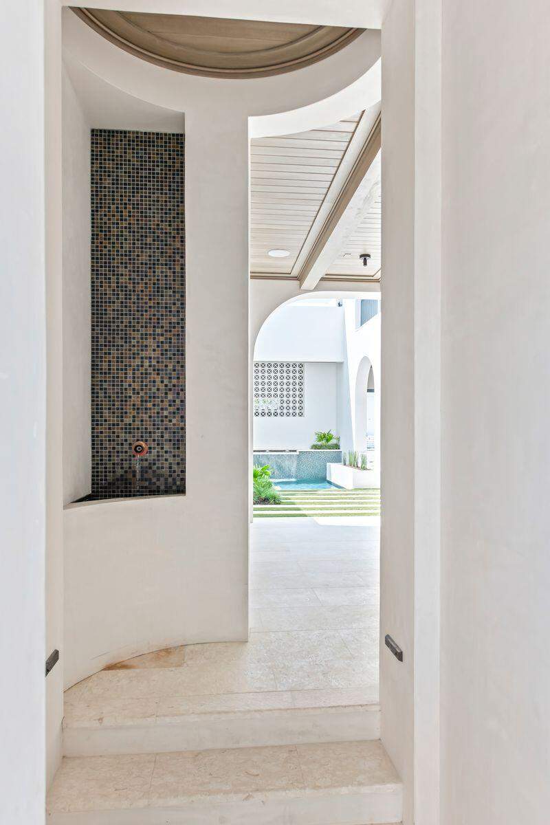4 bedroom Detached Single Family at 29 N Sea Garden Street, Alys Beach, Inlet Beach — photo 3