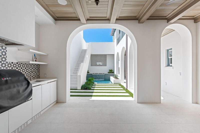 4 bedroom Detached Single Family at 29 N Sea Garden Street, Alys Beach, Inlet Beach — photo 4